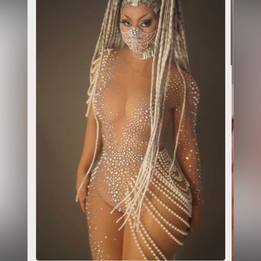 Pearl Bodysuit nude and white